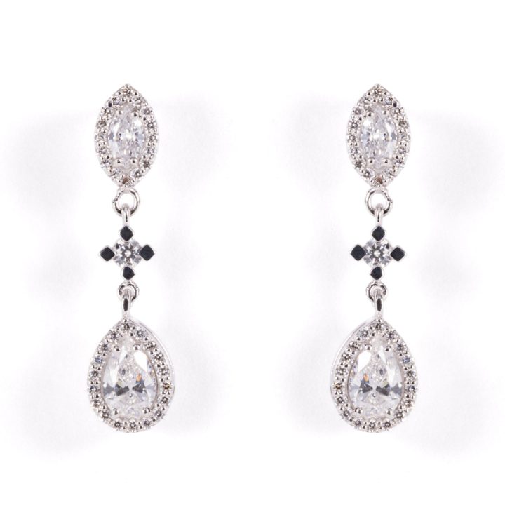 White Gold Pear Shaped Diamond Earrings