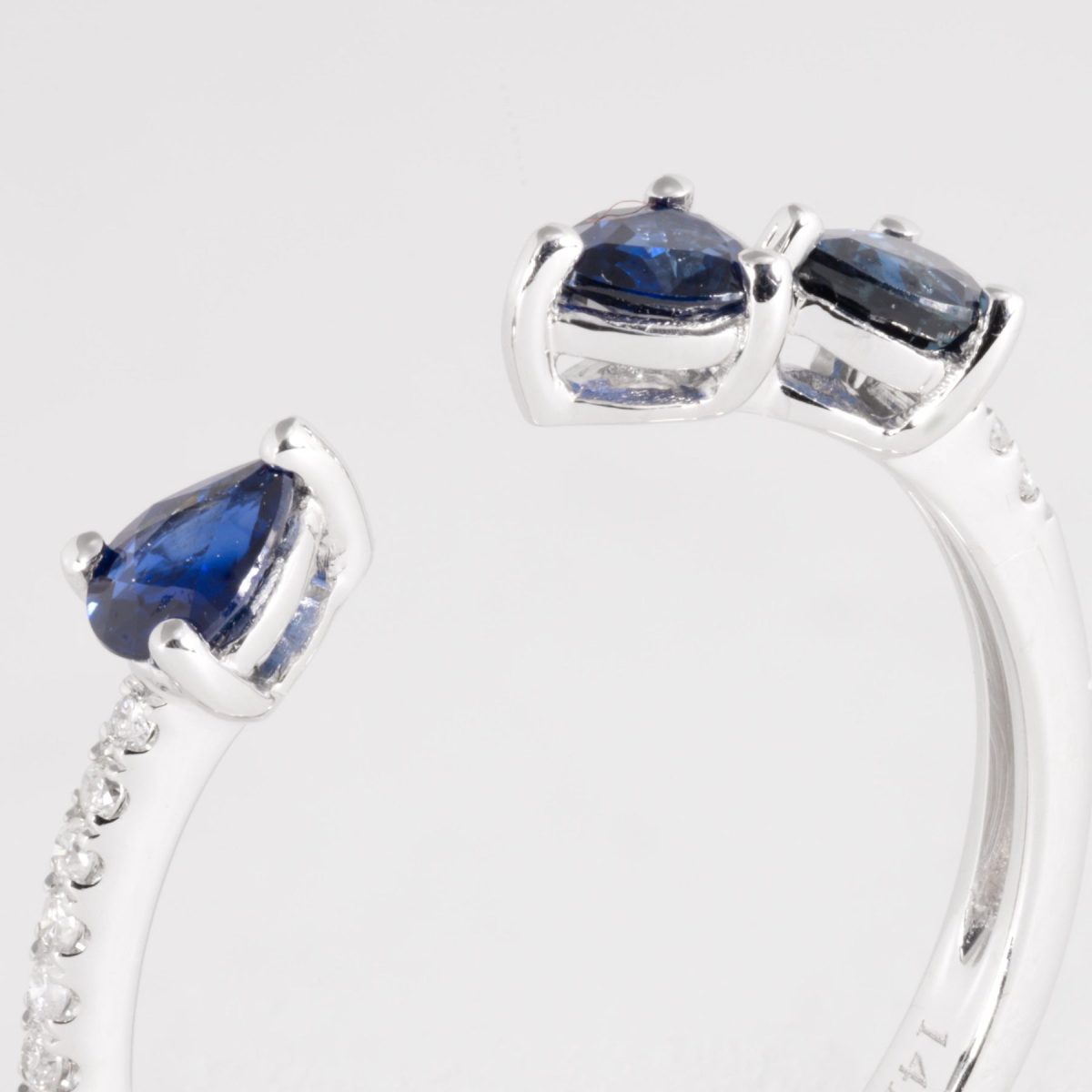 Blue Sapphire & Diamond Ring – view 2