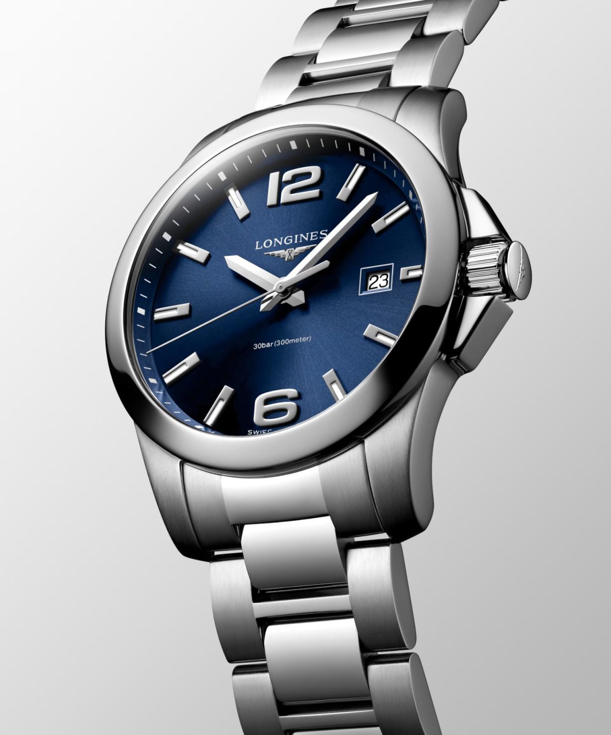 Longines Conquest – view 3
